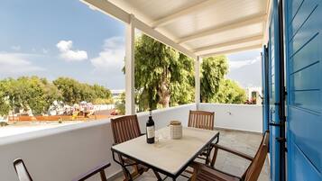 Apartment, 1 Bedroom | Terrace/patio