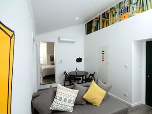 Interior - Alfama Right Point, Erstaunliches Haus by Interhome (Lisbon)