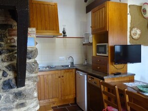 Private kitchen - Casa de Forno - Das charmante Ofenhaus by Interhome (Cruzes)
