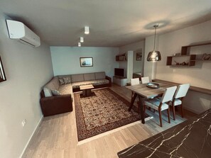 Living area - Casa Divani Apartment mit Pool für einen angenehmen Aufenthalt by Interhome (Mostar)