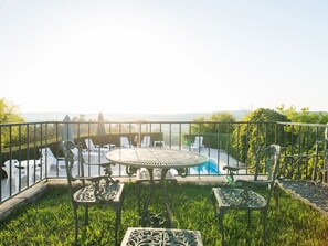 Outdoor dining - Landhaus mit Pool, in der Nähe von Montemor-o-Velho by Interhome (Reveles)
