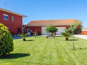 Exterior - Wunderschöne Villa mit privatem Swimmingpool by Interhome (Covões)