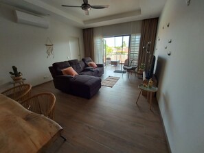 TV - Blije Rust 2 - Penthouse Curadise by Interhome (Willemstad)