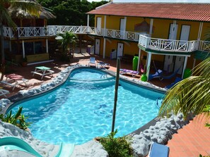 Pool - Helle Ferienwohnung mit gemütlicher Hängematte by Interhome (Jan Thiel)