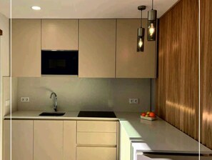 Fridge, microwave, oven, dishwasher - Haus der Kamelien by Interhome (Afife)