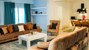 Unclassified image, 2 of 39, button - Entdecken Sie die ruhige Opulenz der Luxusvilla by Interhome (Ksamil)