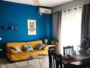 TV - in Zona1 mit Garten by Interhome (Tirana)