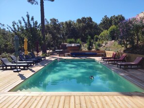 Beheizter Pool