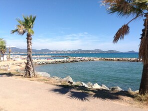 Beach - Wohnung Villa Gabrielle 200m zum Strand by Interhome (Fréjus)