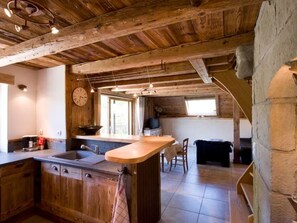 Interior - Wohnung "Gite du saladin" by Interhome (Val de Fier)