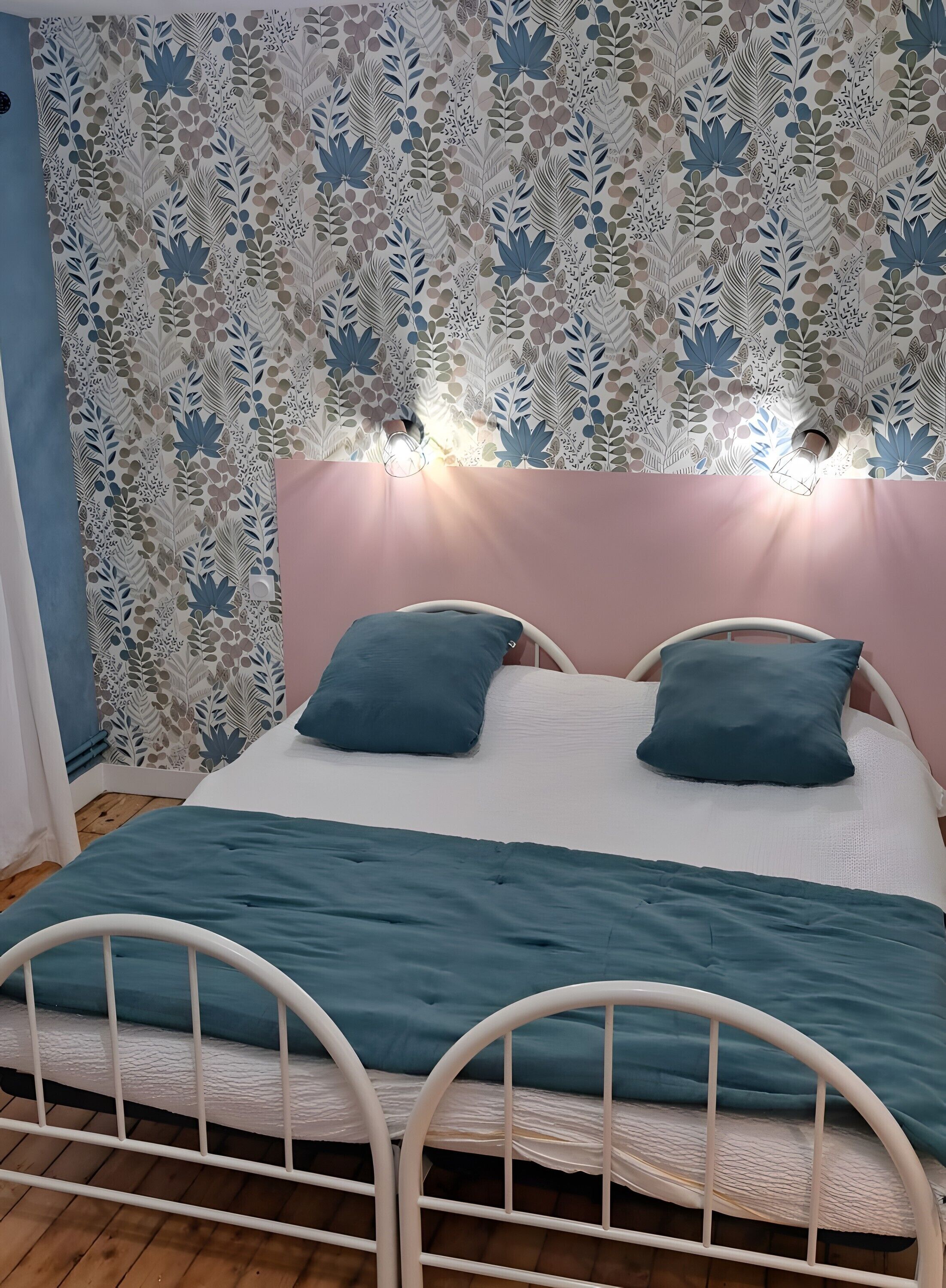 Bügeleisen/Bügelbrett, WLAN, Bettwäsche