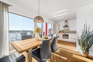 Dining - BlueLounge - First row by the water, infrared sauna, beach chair, private parkin (Olpenitz)