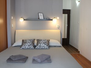 Internet - Schönes Gästezimmer mit großer Sonnenterrasse by Interhome (Zadar)