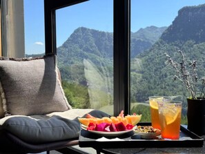 ロビー応接スペース