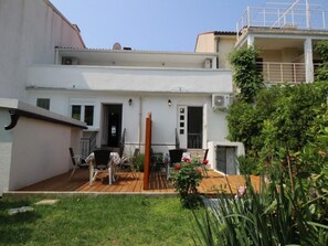 Exterior - Doppelzimmer max. 2 Personen, 12 m² , 1 Schlafzimmer mit Doppelbett, klimatisie by Interhome (Krk/Baška)