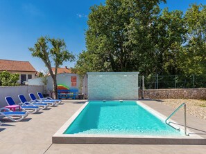 Pool - Suite(keine Küche) by Interhome (Krk/Milohnići)