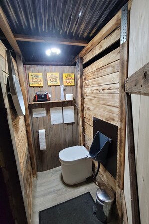 Inside other - Bubble Übernachtung im Fichtelgebirge by Interhome (Neuhaus)