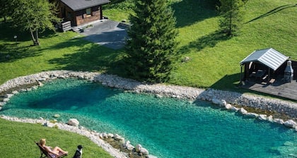 Relaxation in Mountain Chalet, large garden, pond, private fenced dog area