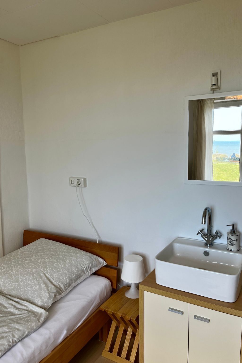 1 quarto, acesso à internet