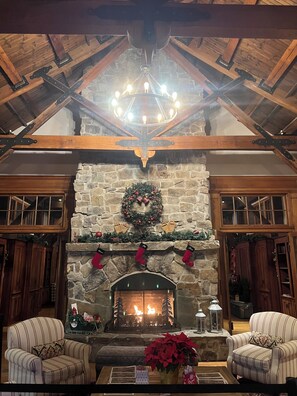 Interior - Slope side Luxury Condo at Allegheny Springs, Snowshoe Village Center (Snowshoe)