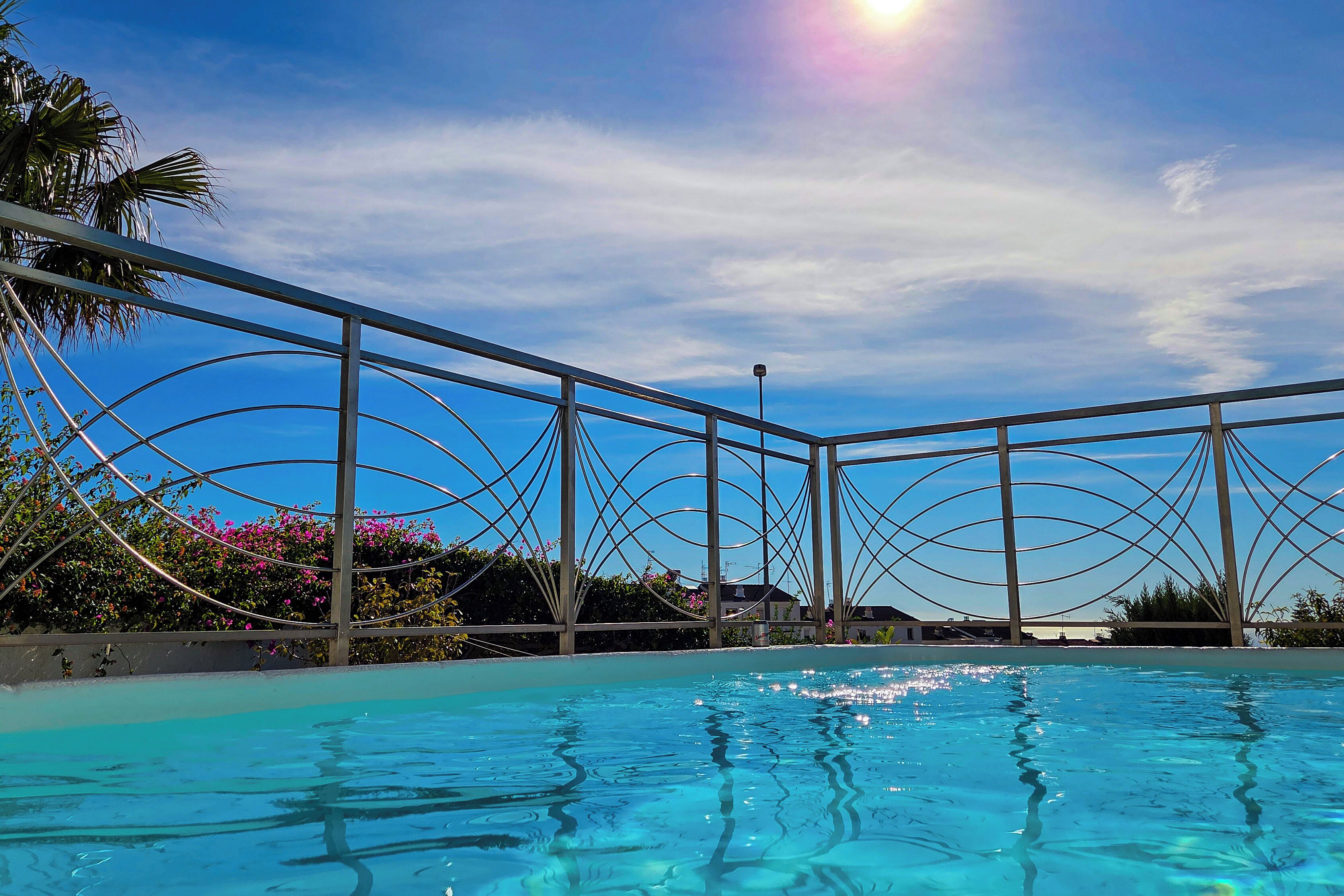 室外泳池、暖水池