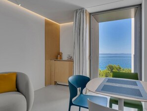 Dining - Villa Di Arte - Junior Suite 02. by Interhome (Tučepi)