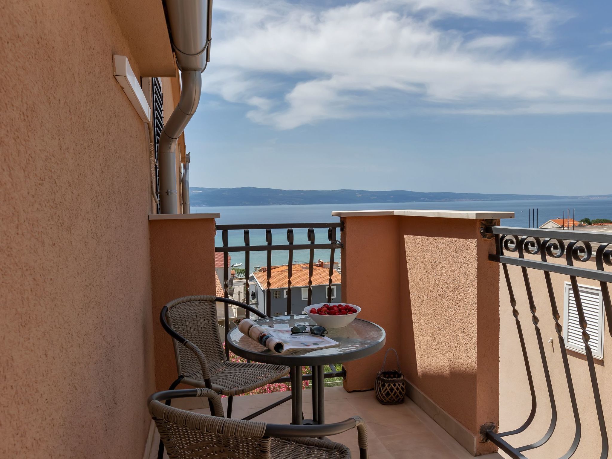 تناول الطعام بالخارج