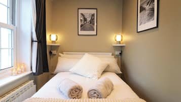 2 bedrooms, individually decorated, individually furnished, free WiFi