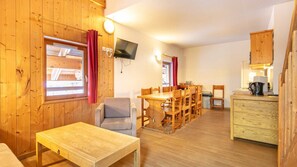 Interior - Nice Apt for 10 pers near the slopes (Saint-Sorlin-d´Arves)