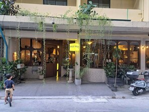 Front of property - Brown H (Bangkok)