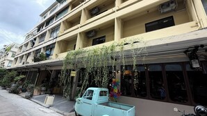 Front of property - Brown H (Bangkok)