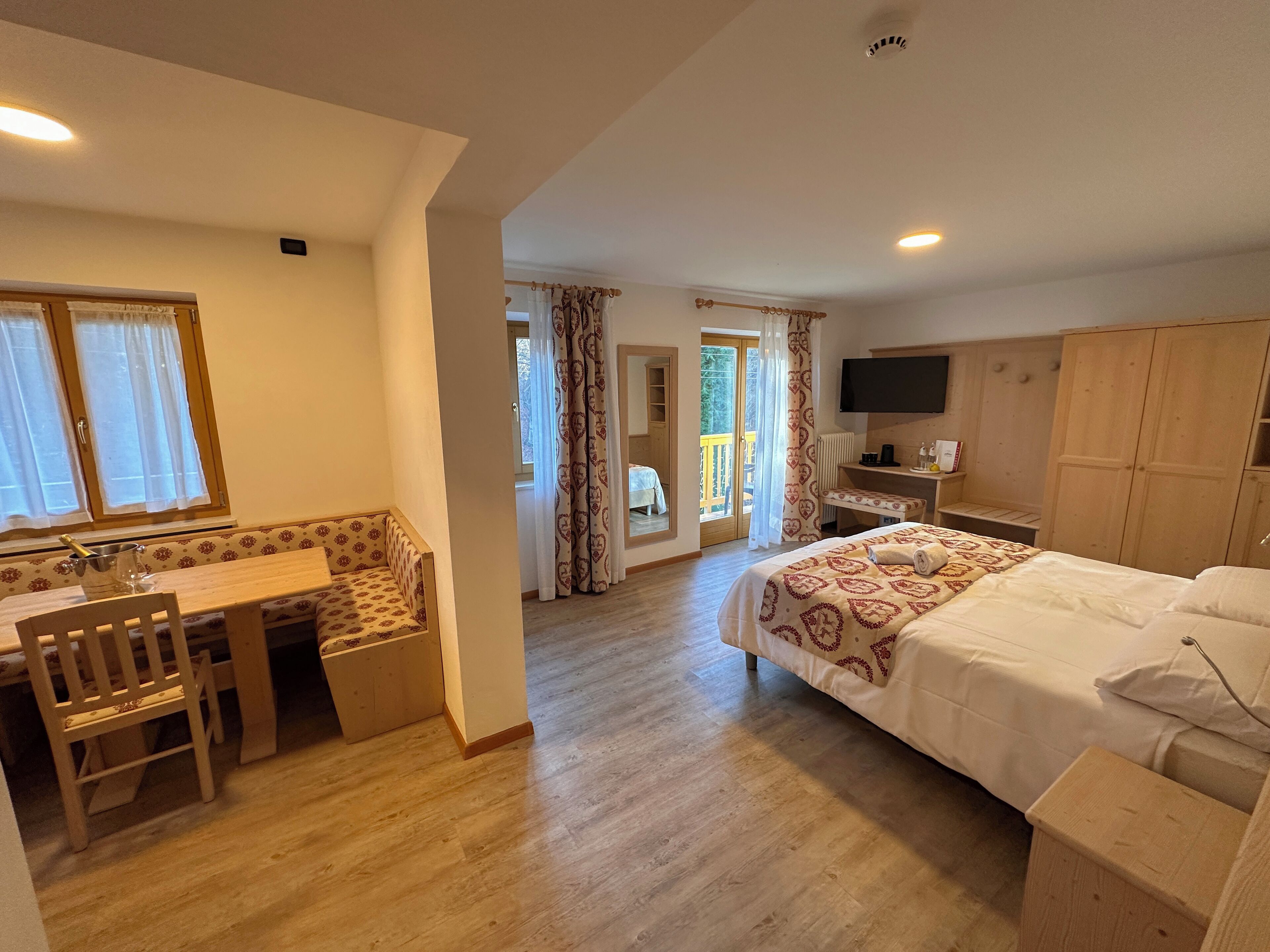 Family Suite, Balcony, Mountain View | Down comforters, in-room safe, cribs/infant beds, free WiFi