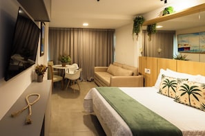 1 bedroom, WiFi, bed sheets - Fully equipped studio apartment, beachfront | Salvador | COSTA MAR II (Salvador)