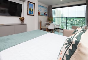1 bedroom, WiFi, bed sheets - Fully equipped studio apartment, beachfront | Salvador | COSTA MAR II (Salvador)
