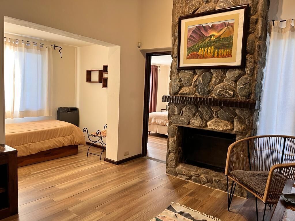 Comfort Cabin, Mountain View | In-room safe, soundproofing, free WiFi, wheelchair access
