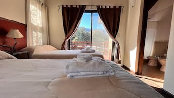 Luksushytte, fjellutsikt | Safe på rommet, lydisolert, wi-fi (inkludert) og rullestolvennlig