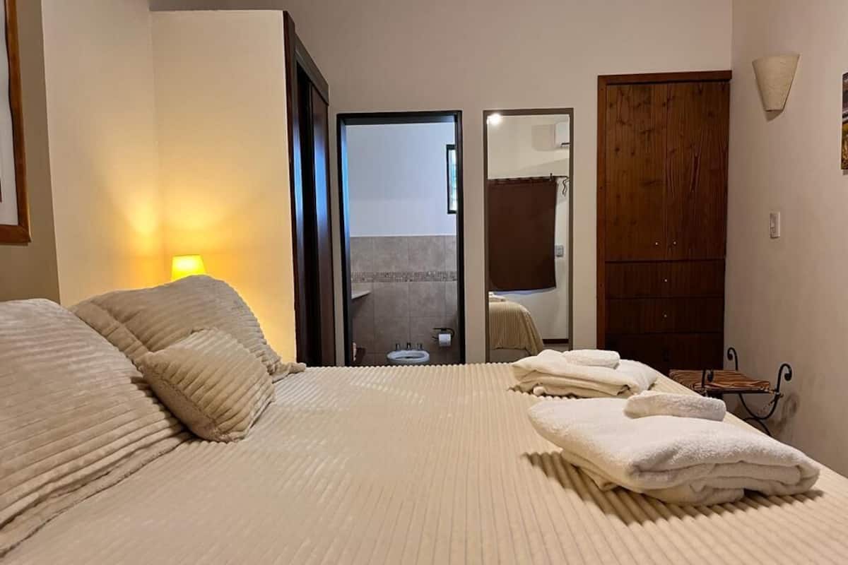 Comfort Triple Room, Mountain View | In-room safe, soundproofing, free WiFi, wheelchair access