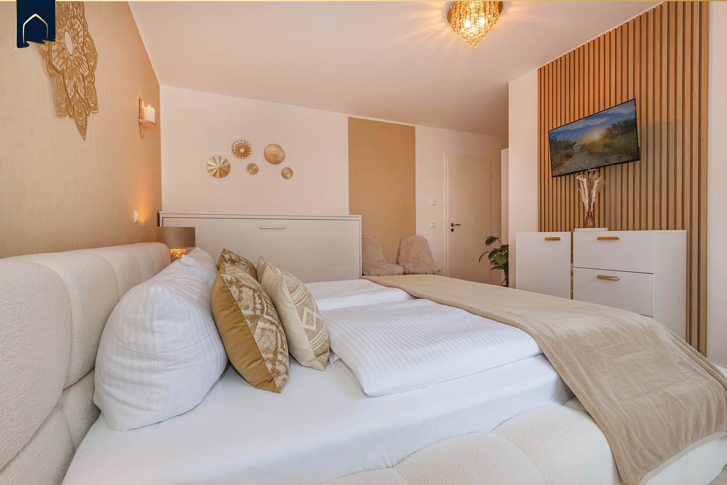 2 bedrooms, iron/ironing board, free WiFi