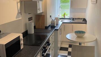 Microwave, oven, stovetop