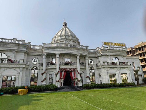 Reeti Rivaaj Hotel Patna