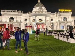 Front of property - Reeti Rivaaj Hotel Patna (Danapur)