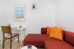 Een televisie en een kantoor