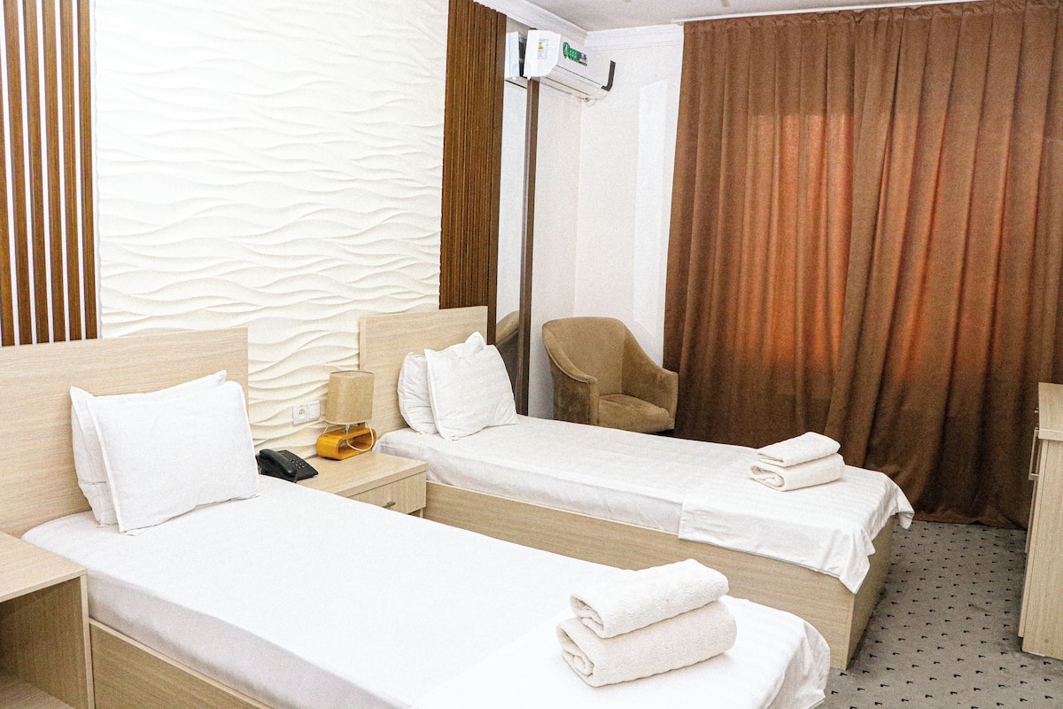 Desk, laptop workspace, soundproofing, free WiFi