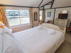 4 chambres, décoration personnalisée, ameublement personnalisé