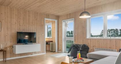 "Ovine" - 900m from the sea by Interhome