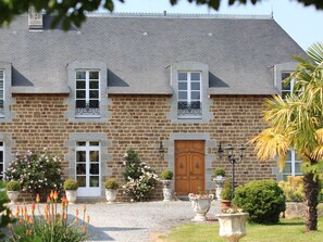 Exterior - bei céline by Interhome (Sens de Bretagne)