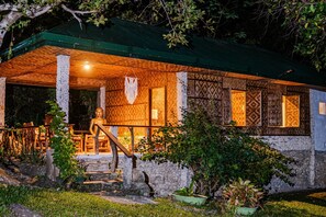 Superior-Studio, Gartenblick