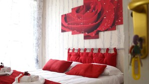 Room - Zimmer 'Rose' mit Balkon by Interhome (Caltagirone)