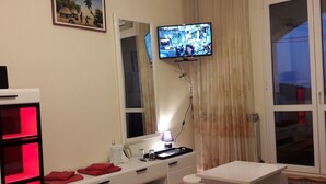 Luokittelematon kuva, 3 kautta 12, painike