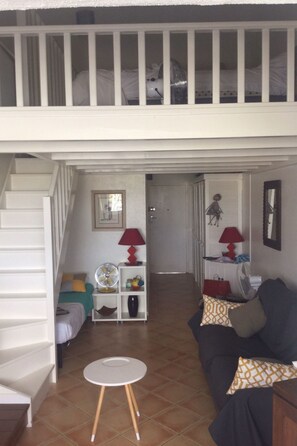 Interior - ZWISCHEN HIMMEL UND MEER by Interhome (Saint-Françoiss)